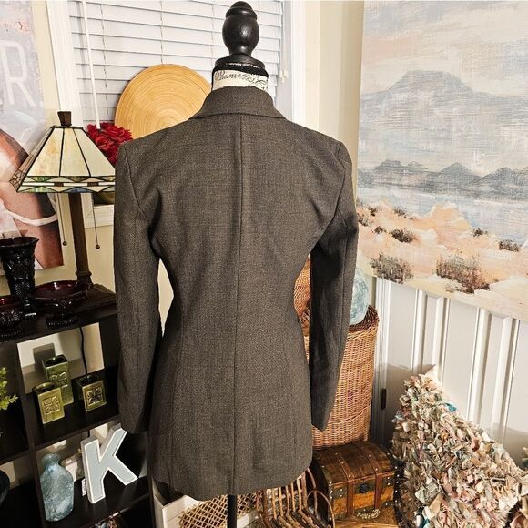 Zara Woman Dark Grey Business Casual One Button Contemporary Blazer Jacket. - Picture 5 of 13